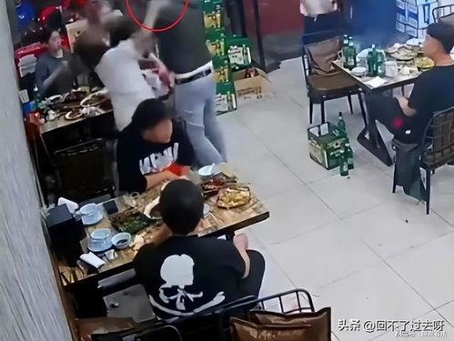 唐山烧烤情侣爆料视频网,揭秘背后惊人真相  第3张